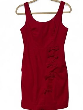 Anthropologie Moulinette Soeurs adorable red dress with bow detail.‎ Size: 2